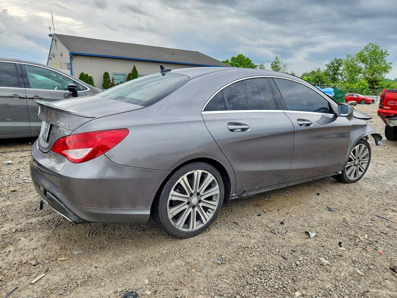 2017 Mercedes-Benz Cla 250 4Matic - Image 3