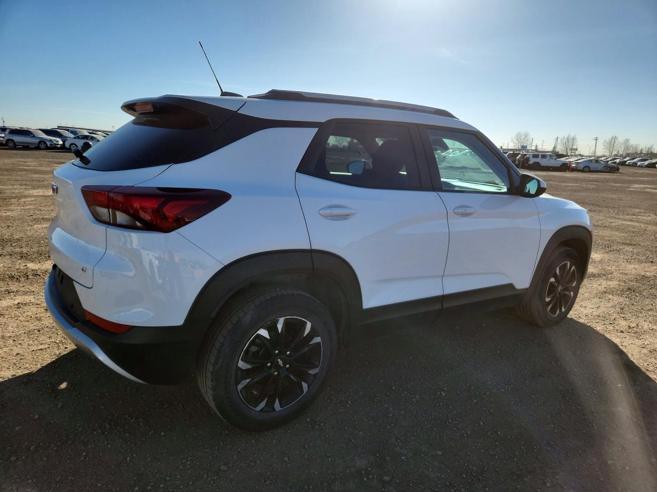 2021 Chevrolet Trailblazer Lt - Фото 3