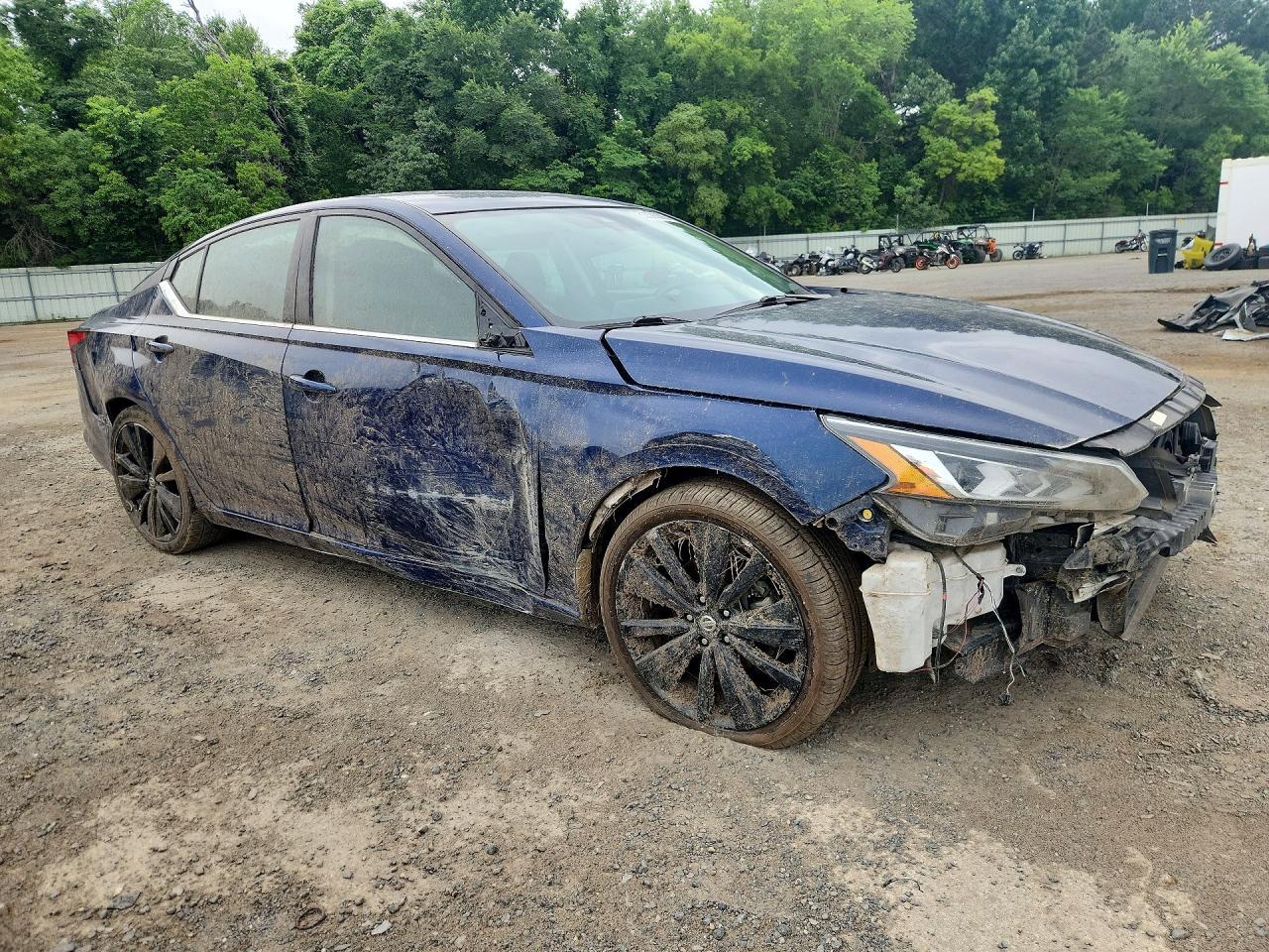 2022 Nissan Altima Sr - Фото 4