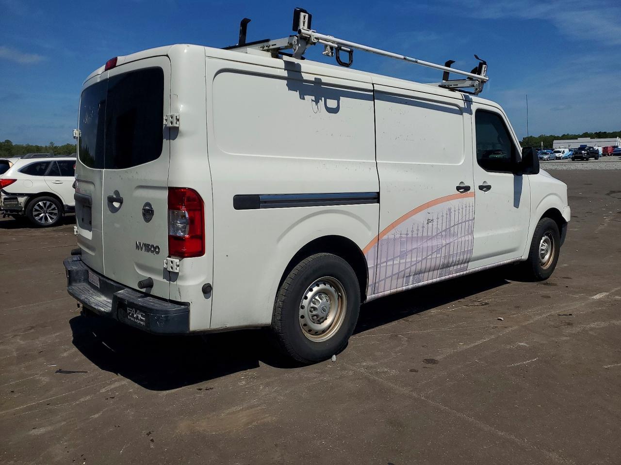 2016 Nissan Nv 1500 S - Image 3