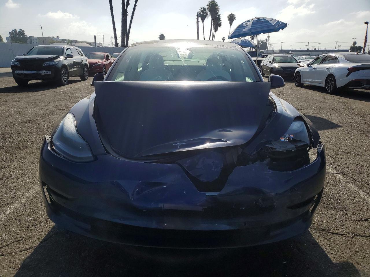 2021 Tesla Model 3 - Фото 5