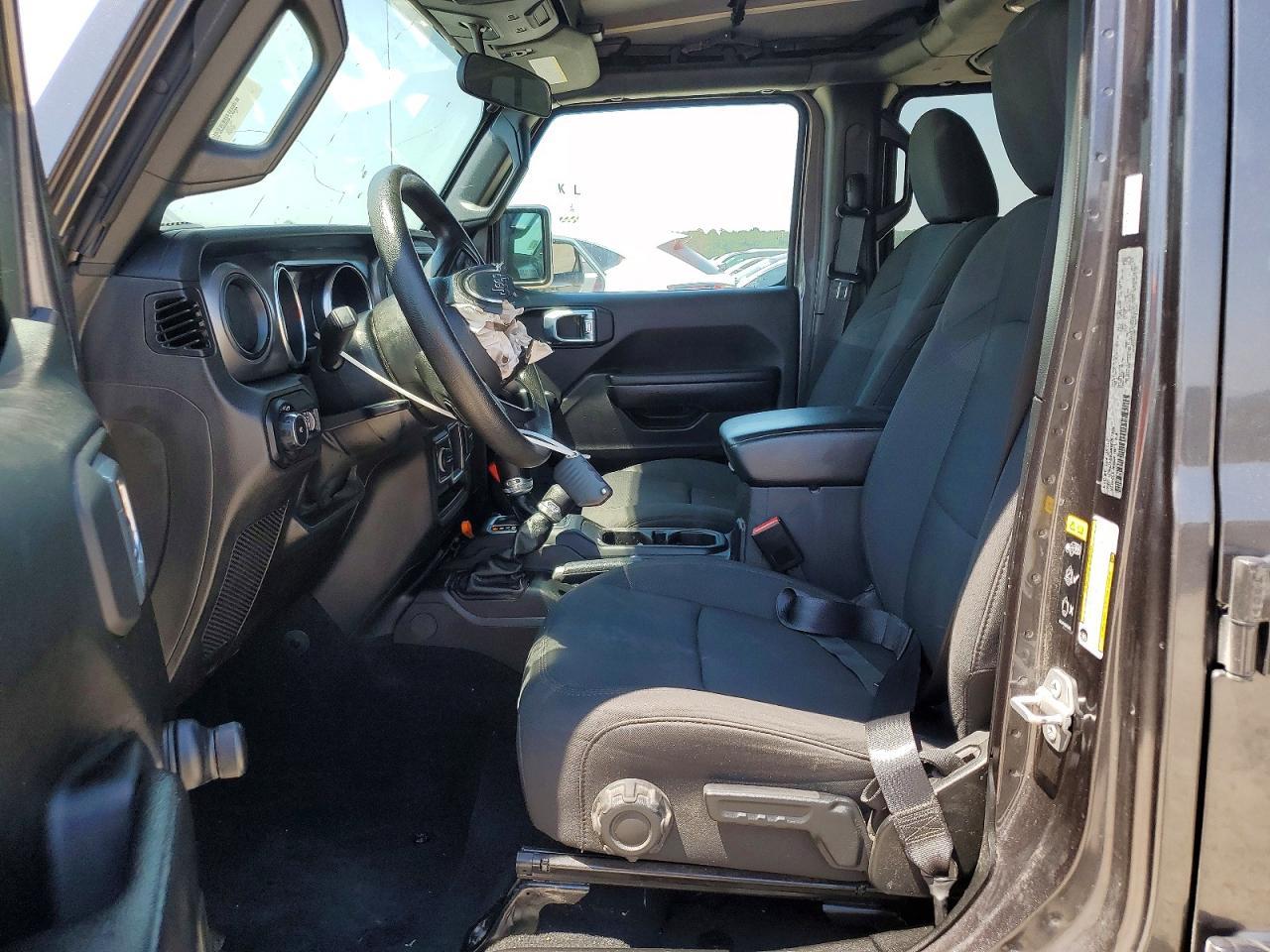 2022 Jeep Wrangler Unlimited Sport - Image 7