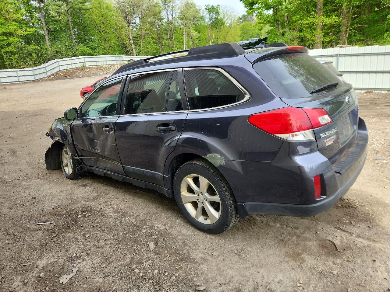 2013 Subaru Outback - Фото 2