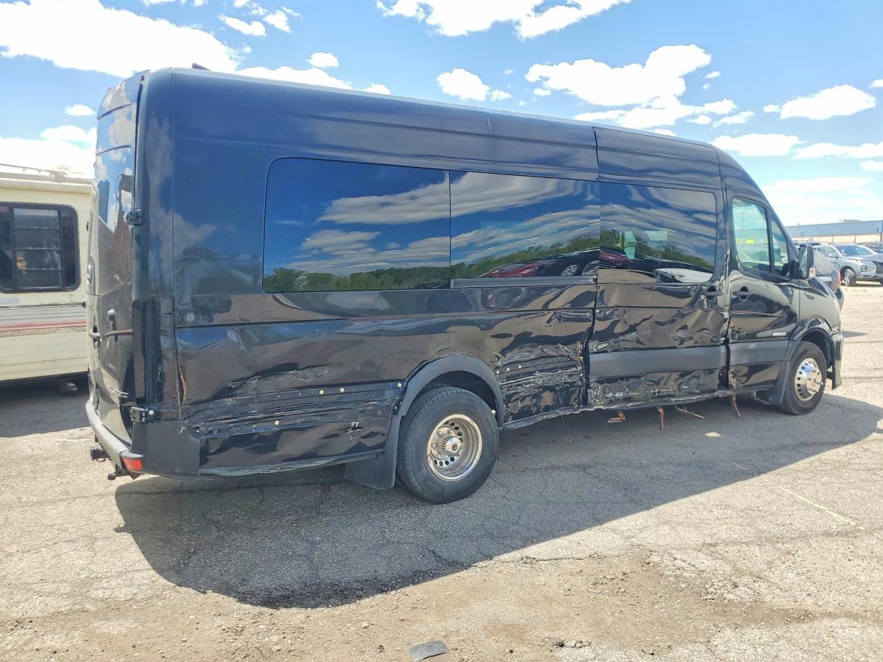 2016 Mercedes-Benz Sprinter 3500 - Image 3
