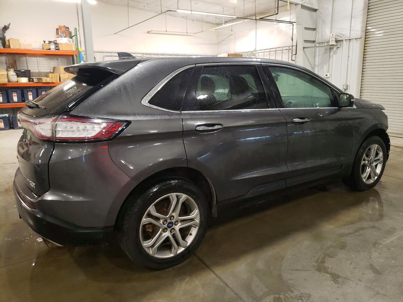 2015 Ford Edge Titanium - Image 3