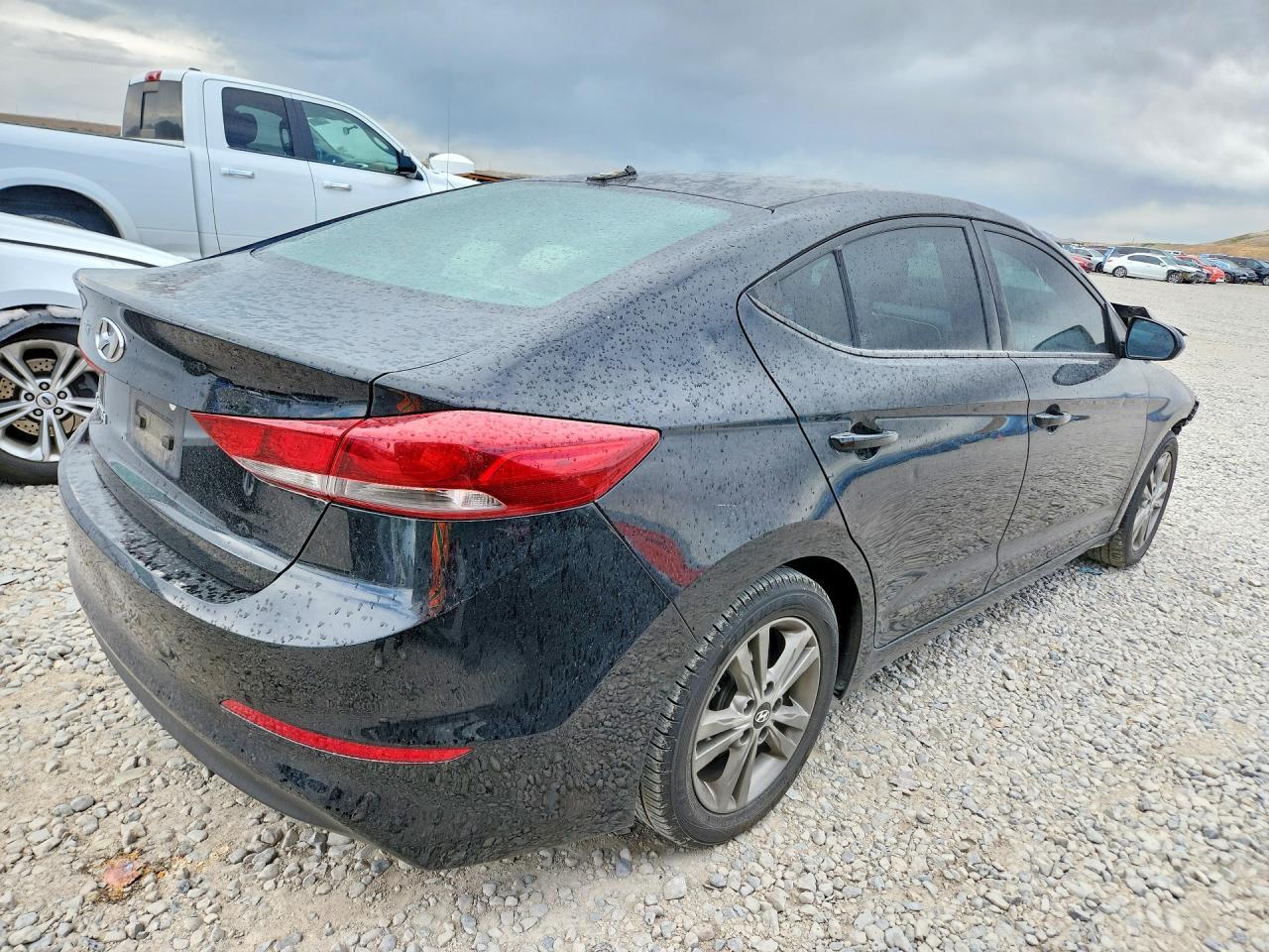 2018 Hyundai Elantra Sel - Image 3