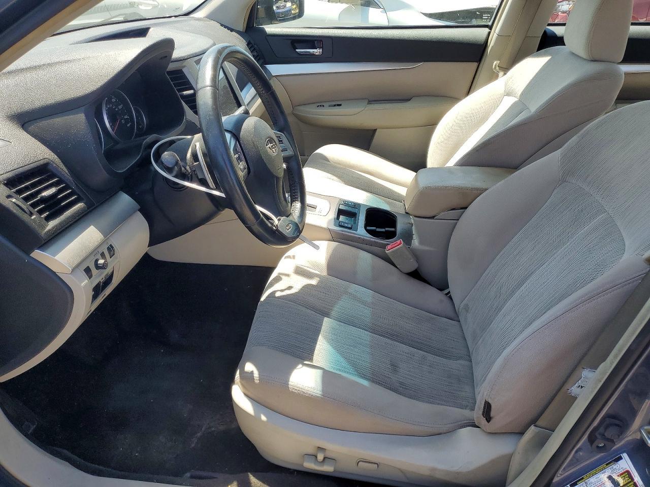 2014 Subaru Legacy 2.5I Premium - Фото 7