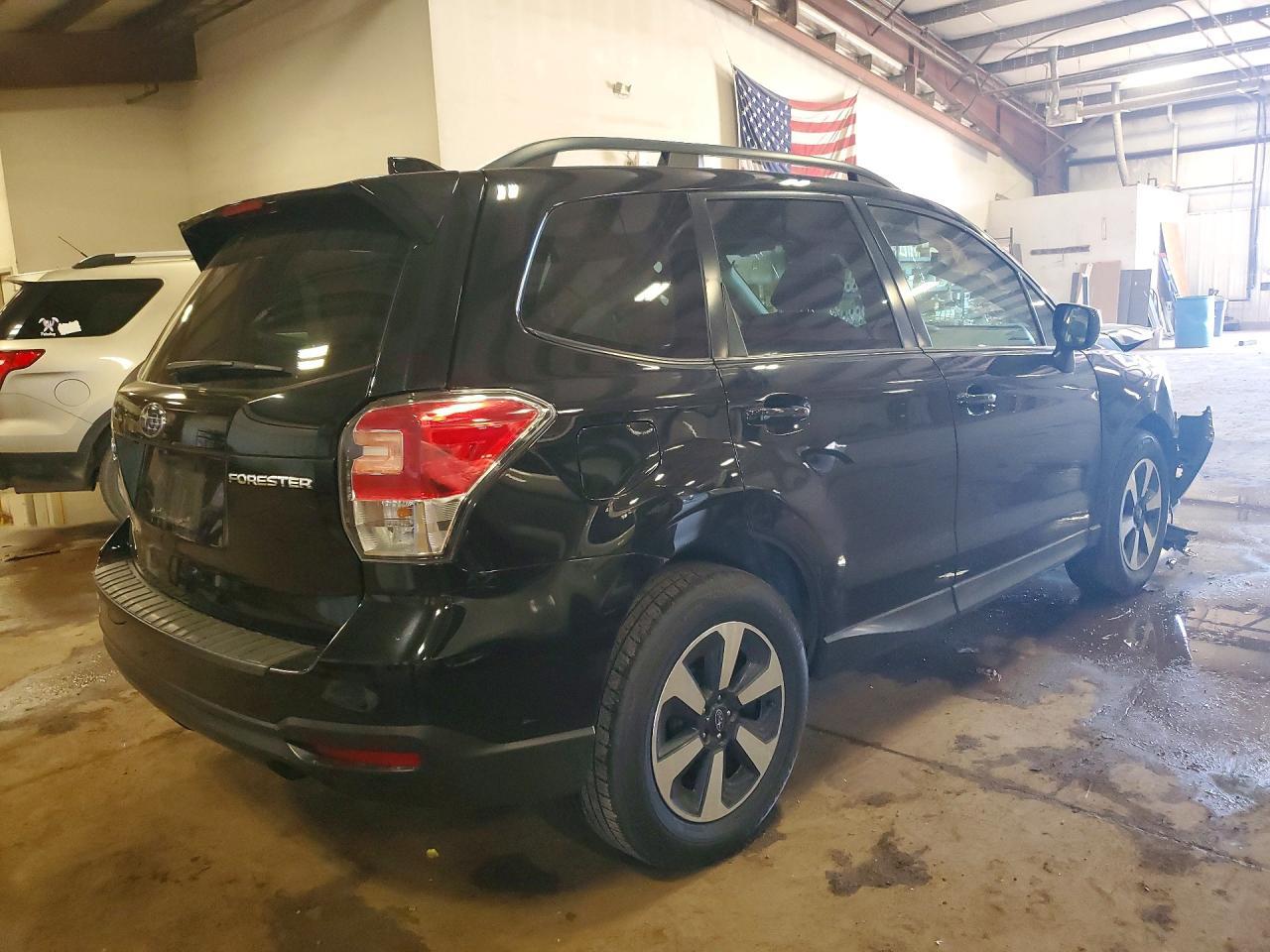2018 Subaru Forester 2.5I Premium - Фото 3