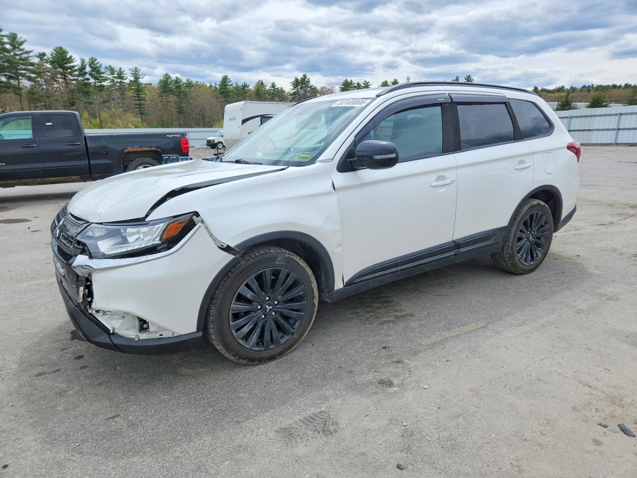 2020 Mitsubishi Outlander Se