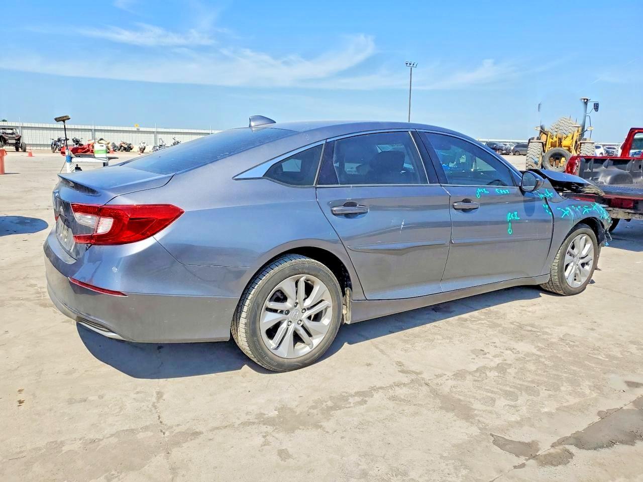 2020 Honda Accord Lx - Фото 3