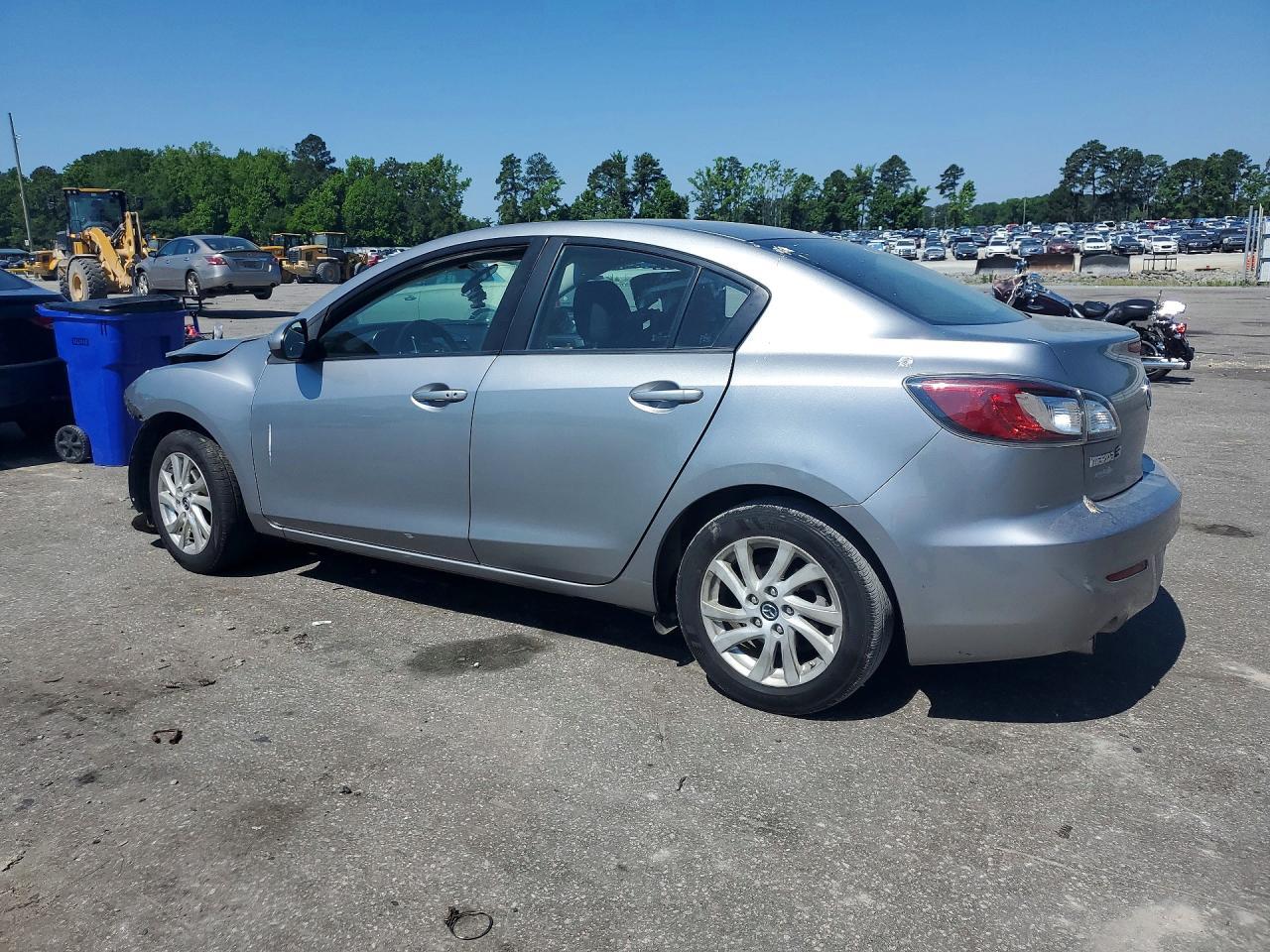 2013 Mazda 3 I - Image 2