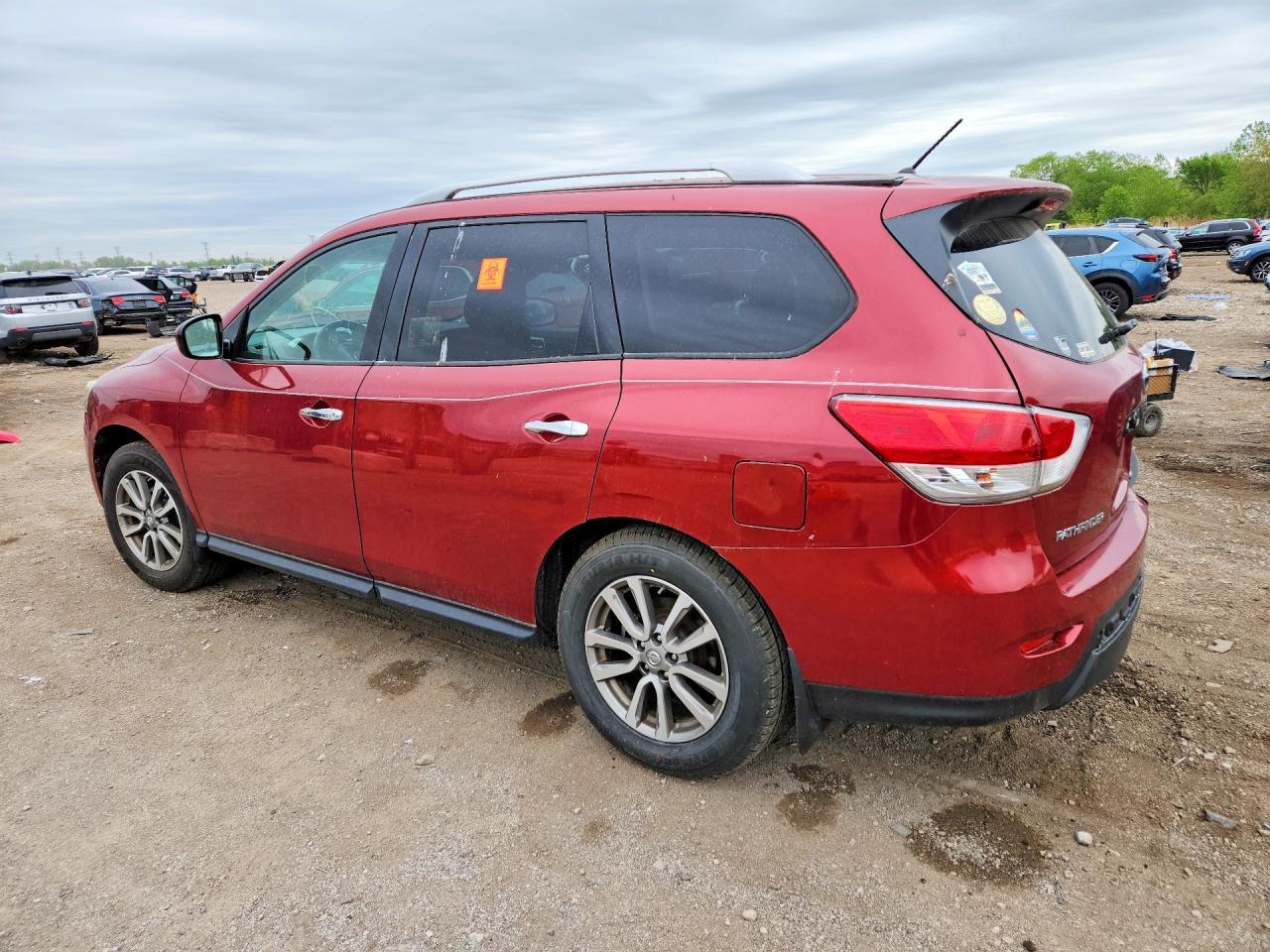 2015 Nissan Pathfinder - Фото 2