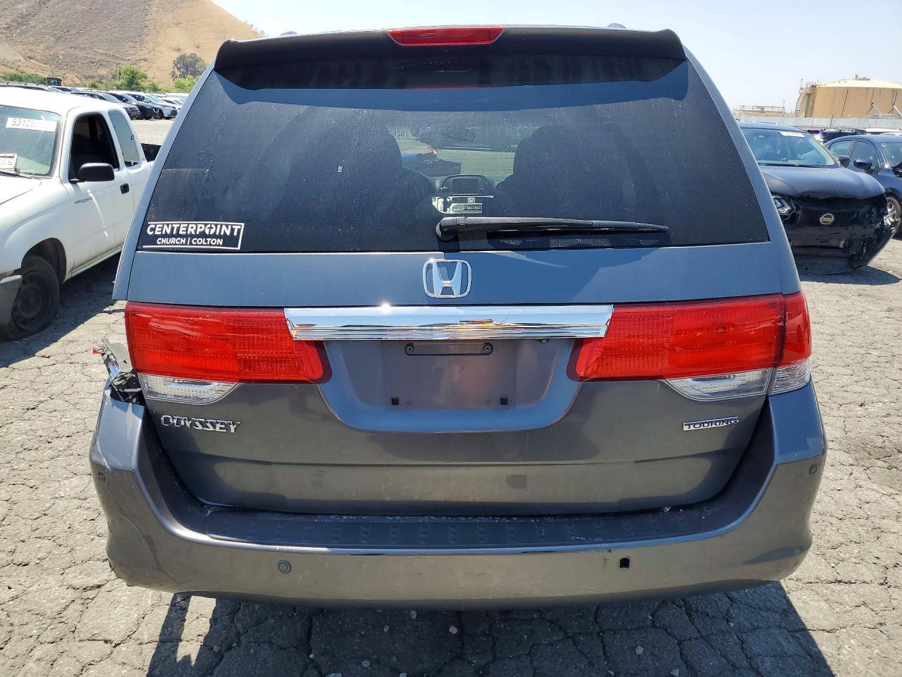 2010 Honda Odyssey Touring - Image 6