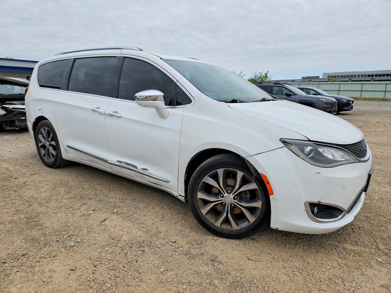 2017 Chrysler Pacifica Limited - Фото 4
