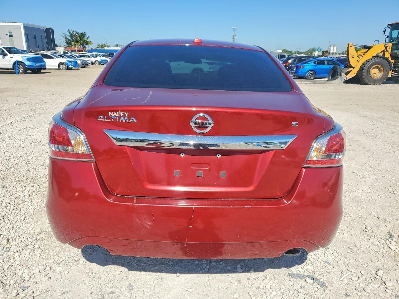 2015 Nissan Altima 2.5 S - Фото 6