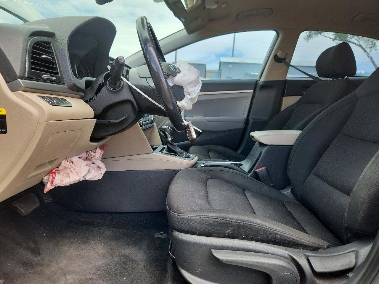 2017 Hyundai Elantra Se - Фото 7