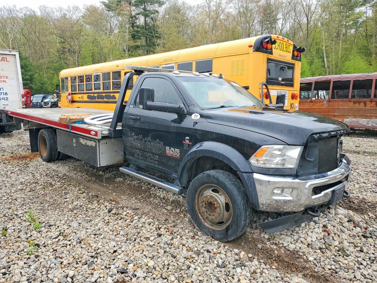 2018 Ram 5500 Rollback Truck - Фото 4
