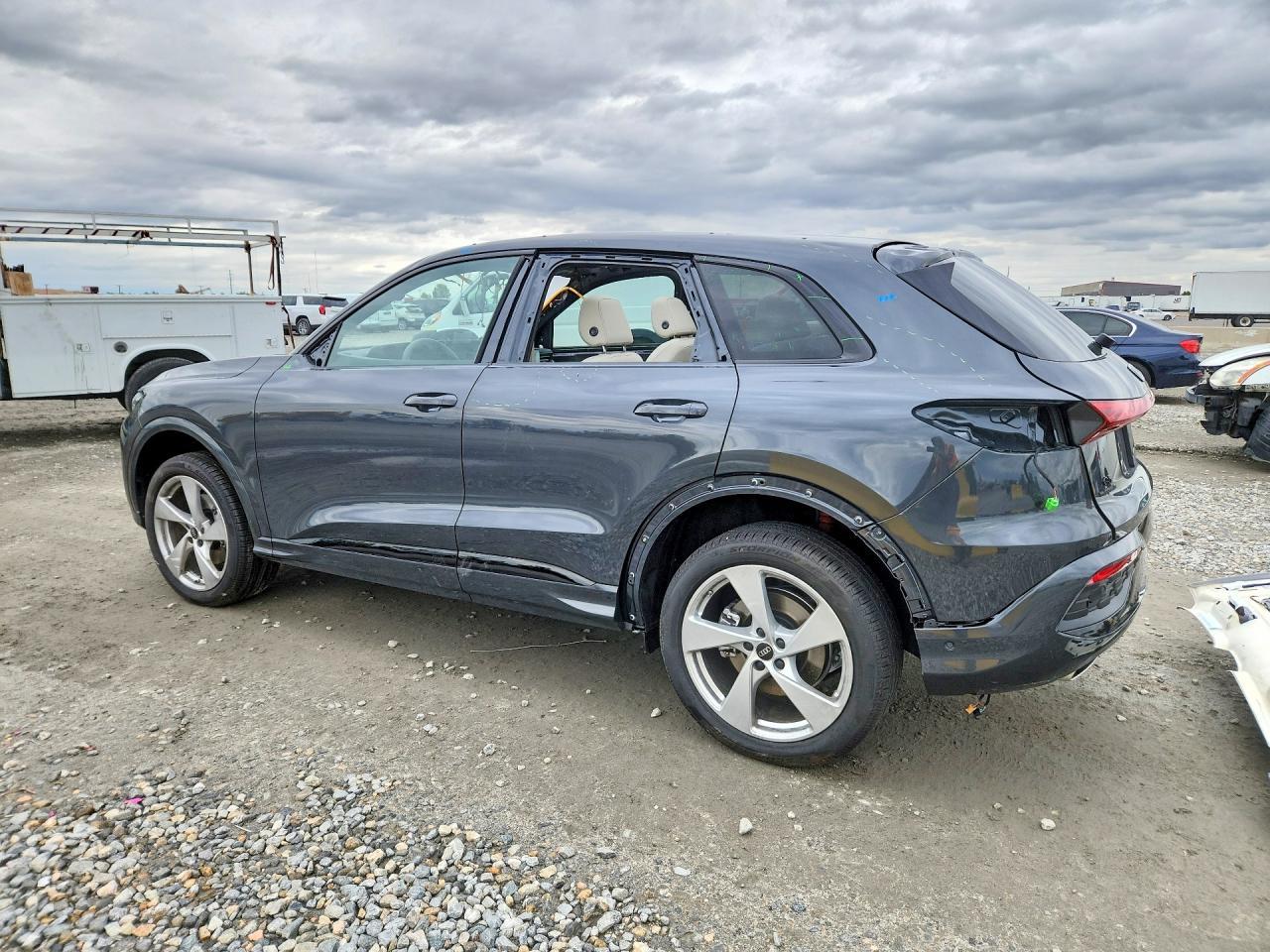 2025 Audi Q5 Premium Plus - Image 2