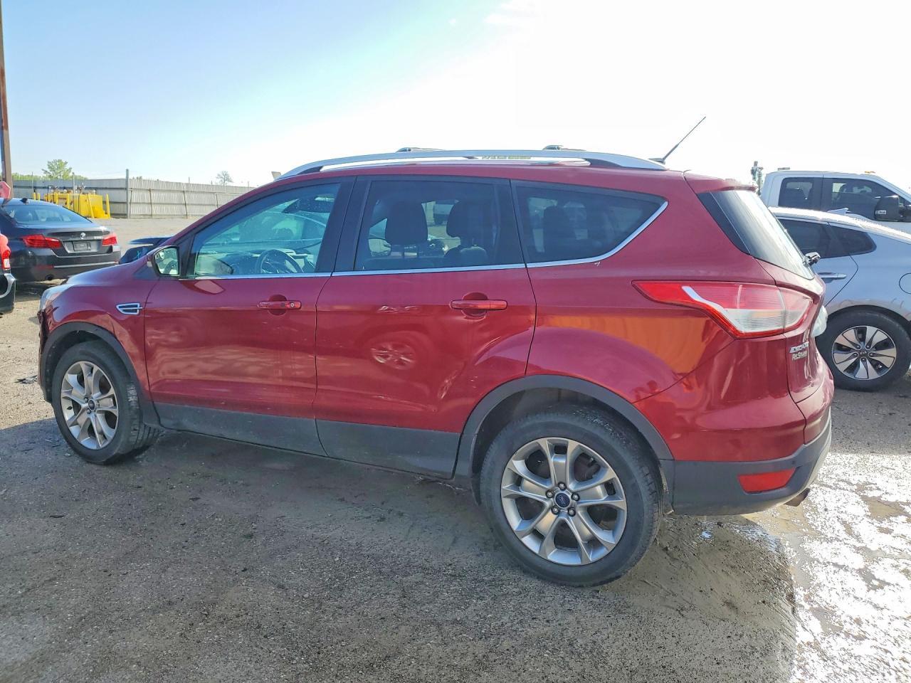 2016 Ford Escape Titanium - Image 2