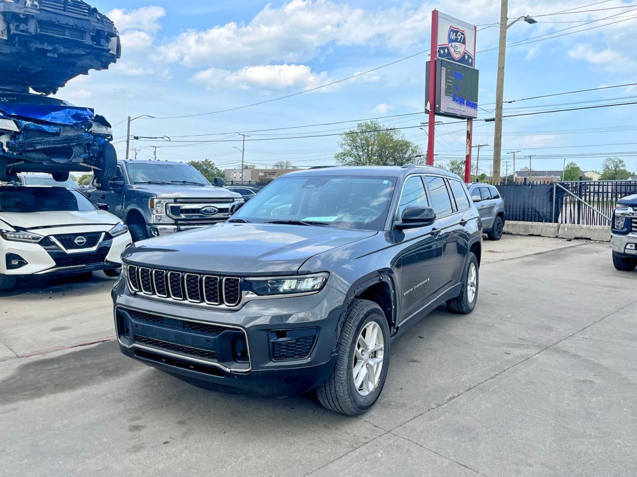 2021 Jeep Grand Cherokee L Laredo - Фото 2