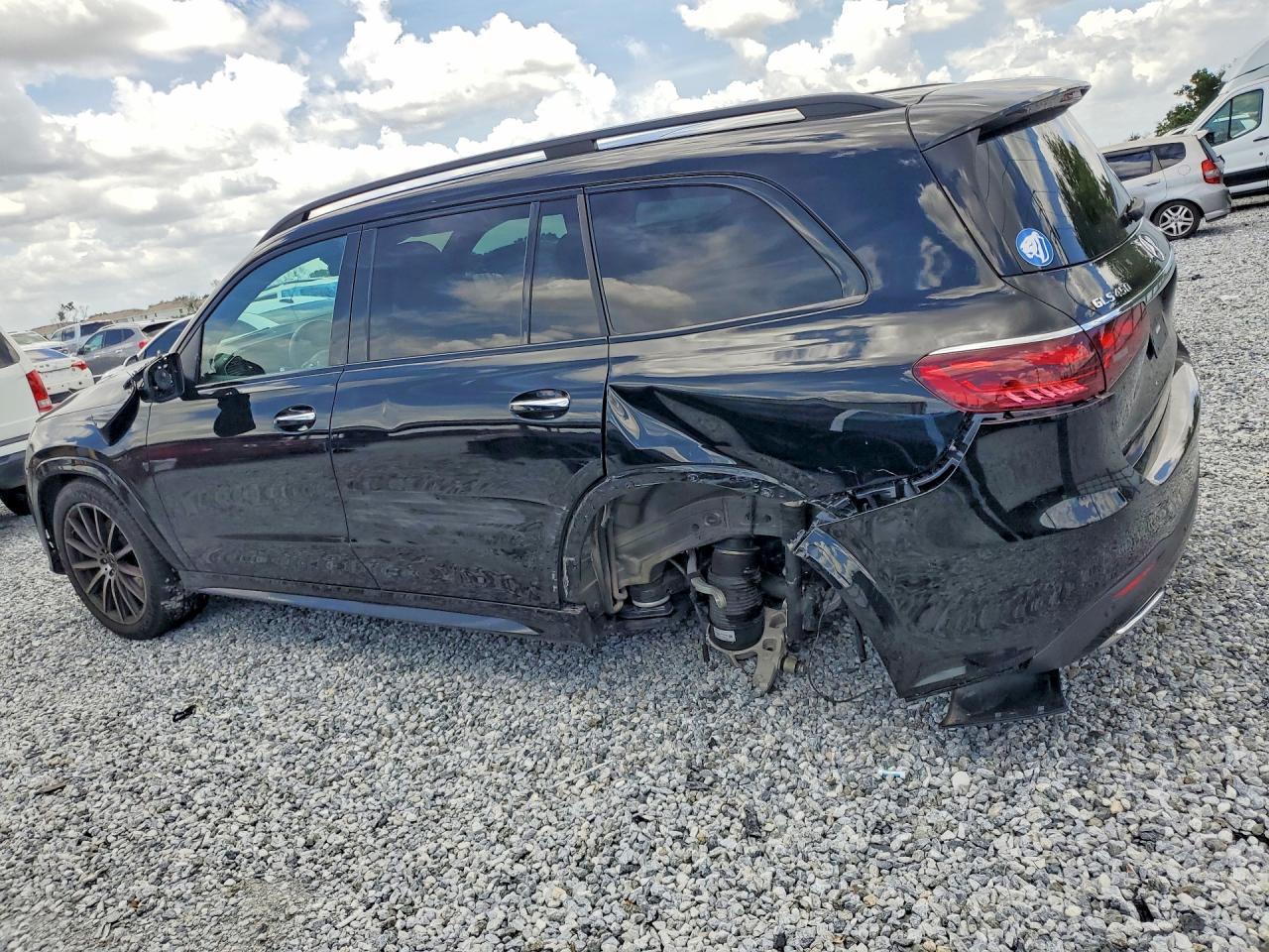 2024 Mercedes-Benz Gls 450 4Matic - Фото 2