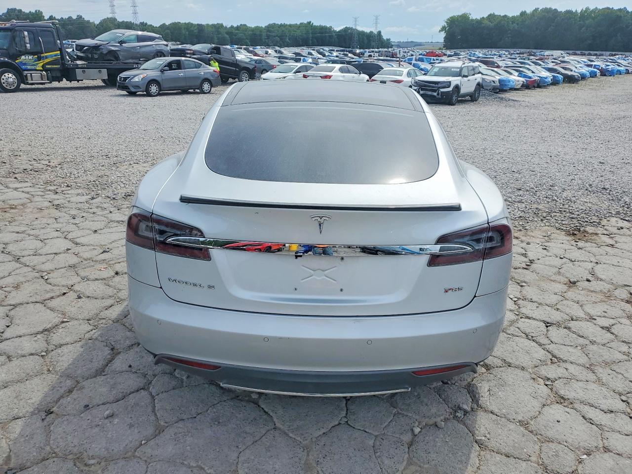 2013 Tesla Model S - Фото 6