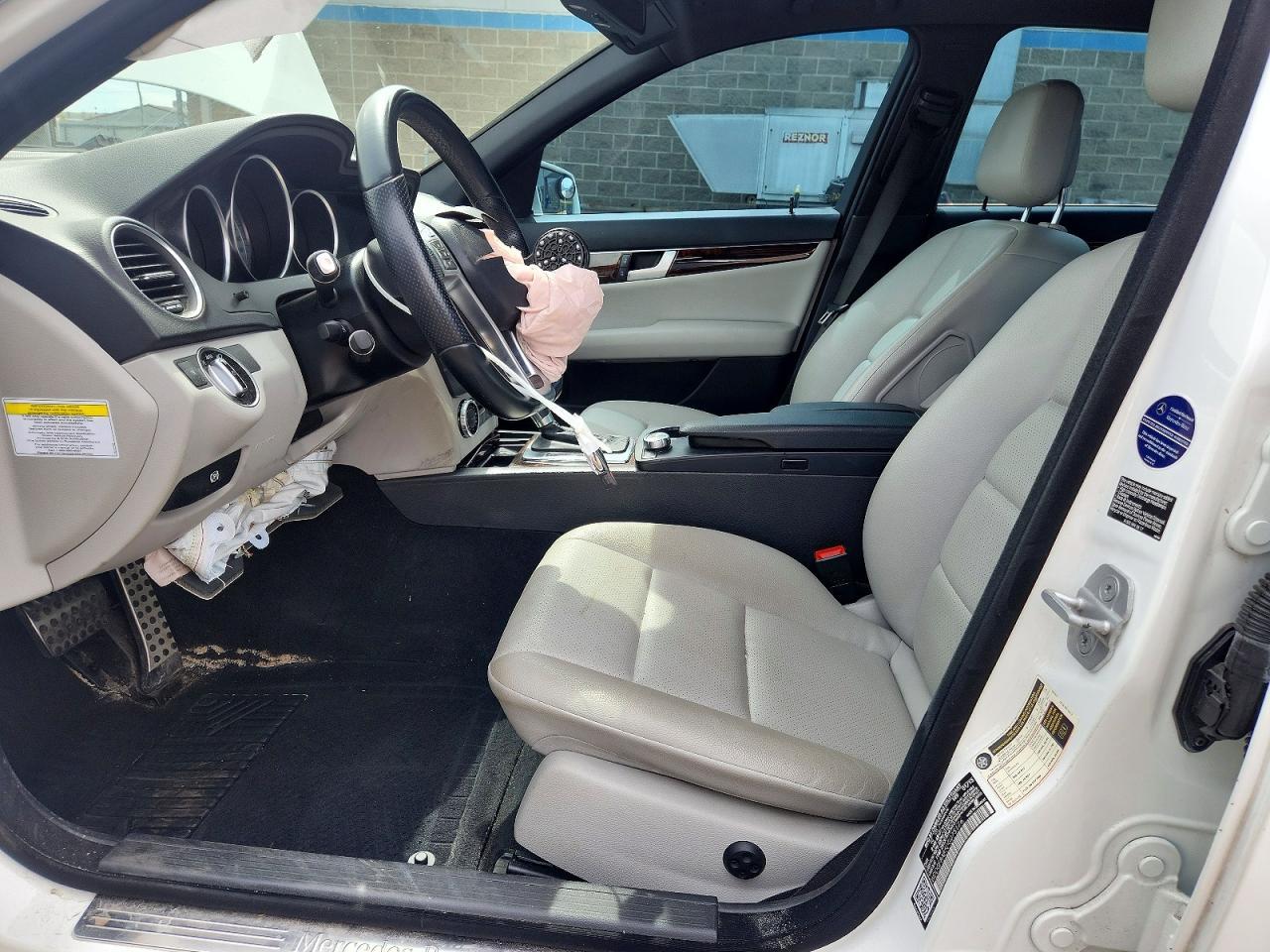 2013 Mercedes-Benz C 300 4Matic - Image 7