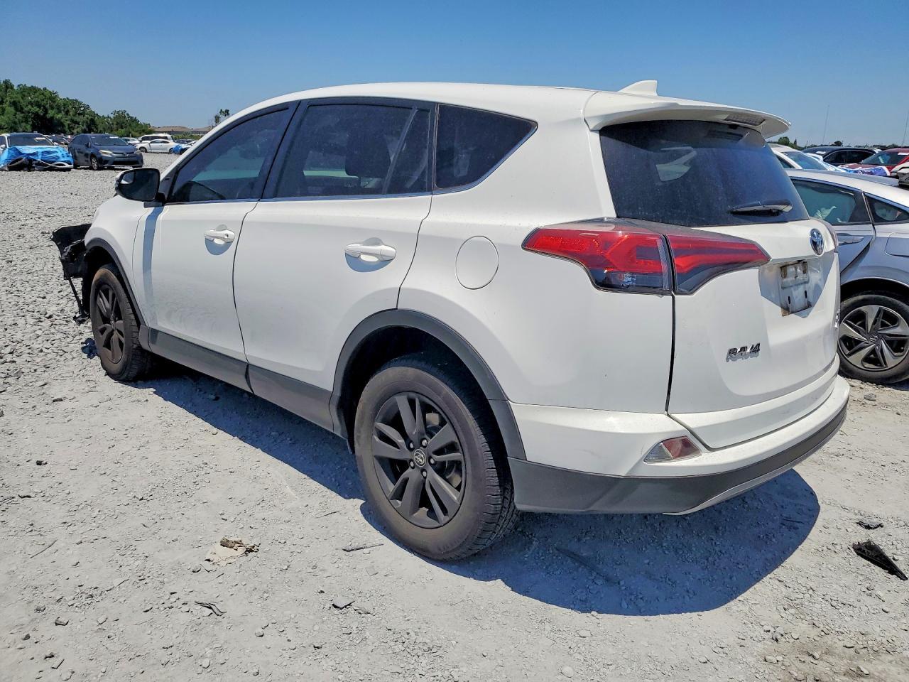 2018 Toyota Rav4 Xle - Фото 2