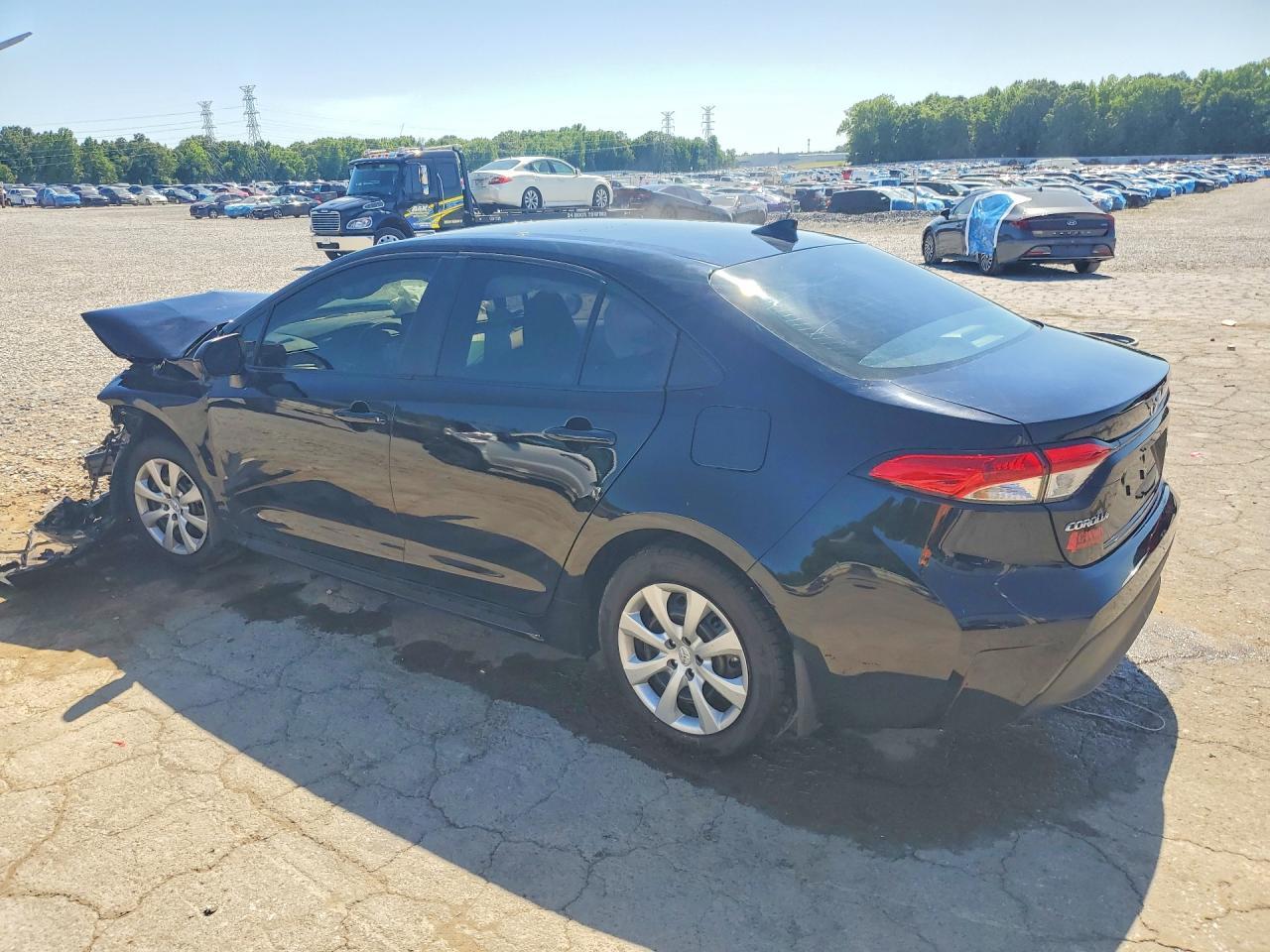 2026 Toyota Corolla Le - Фото 2