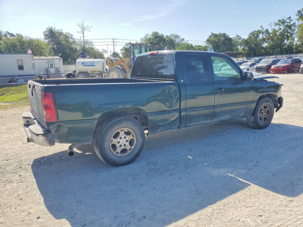 2004 Chevrolet Silverado C1500 - Фото 3