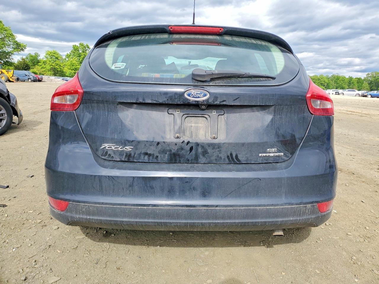 2016 Ford Focus Se - Image 6