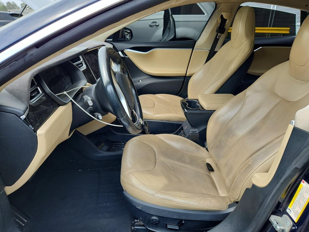 2015 Tesla Model S 85D - Фото 7