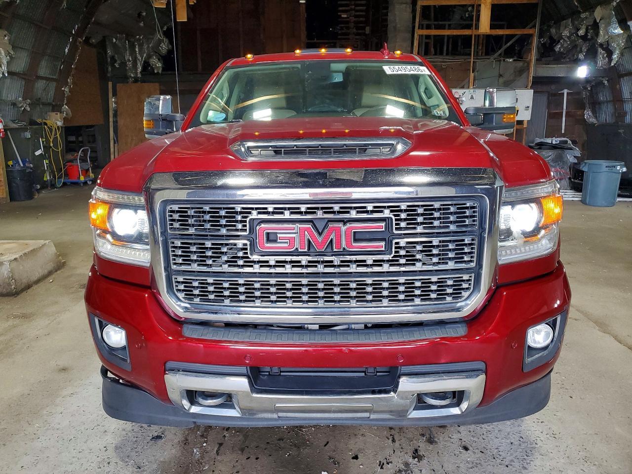 2018 GMC Sierra K2500 Denali - Image 5