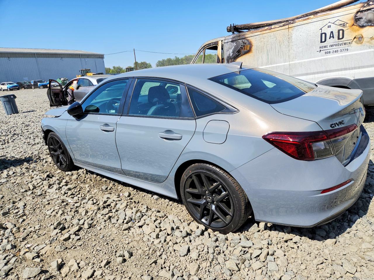 2026 Honda Civic Sport - Фото 2