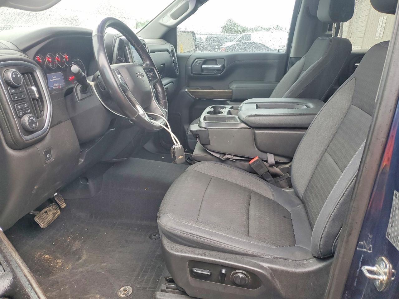 2019 Chevrolet Silverado K1500 Rst - Image 7
