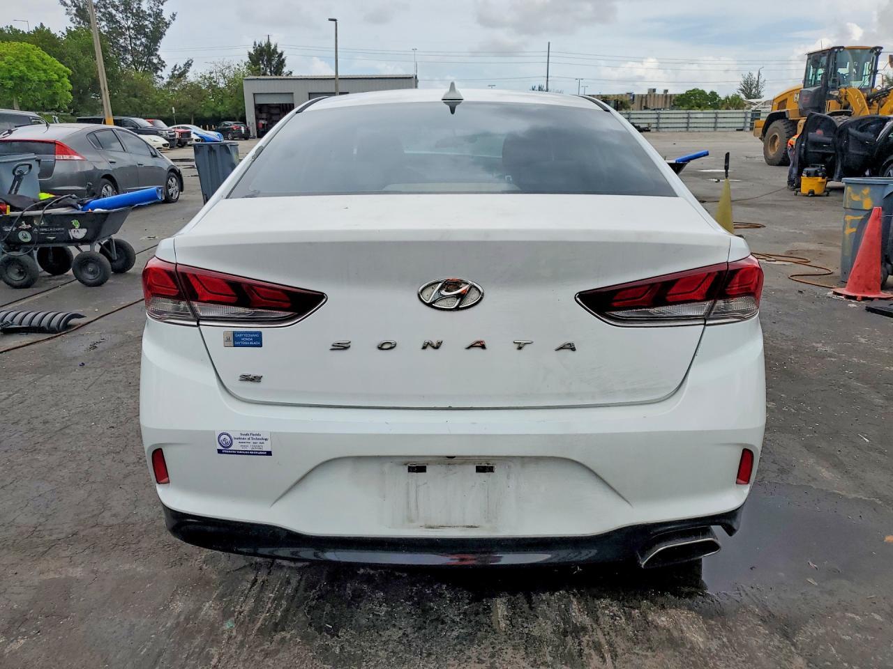 2018 Hyundai Sonata Se - Image 6