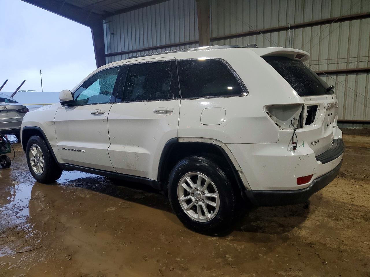 2016 Jeep Grand Cherokee Laredo - Фото 2