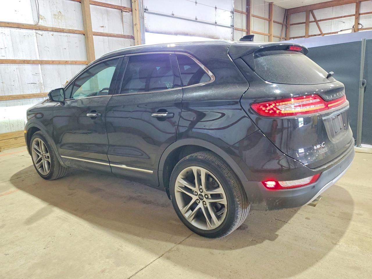 2019 Lincoln Mkc Reserve - Image 2
