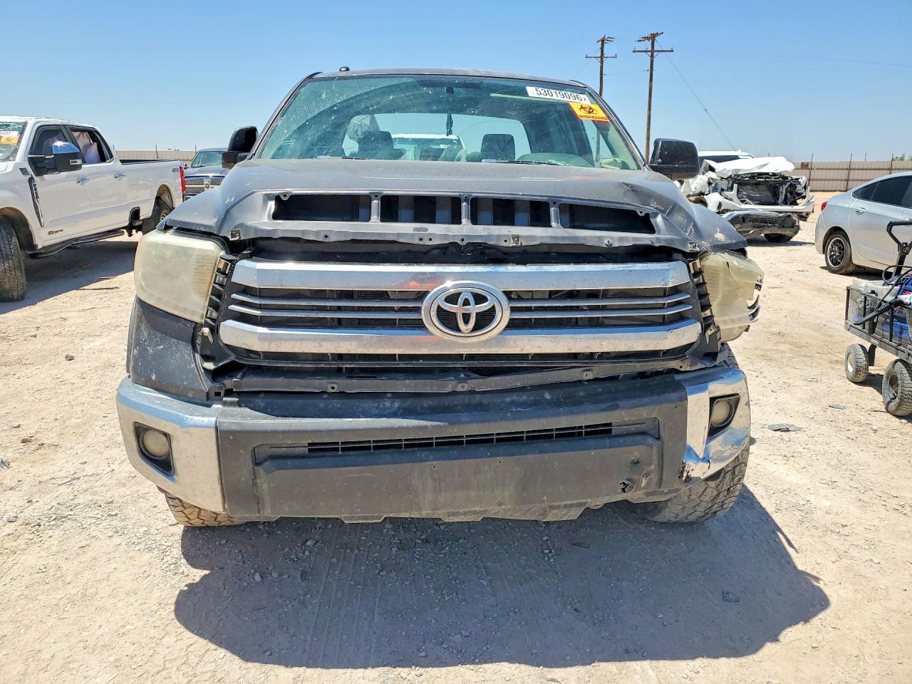 2016 Toyota Tundra Crewmax Sr5 - Фото 5
