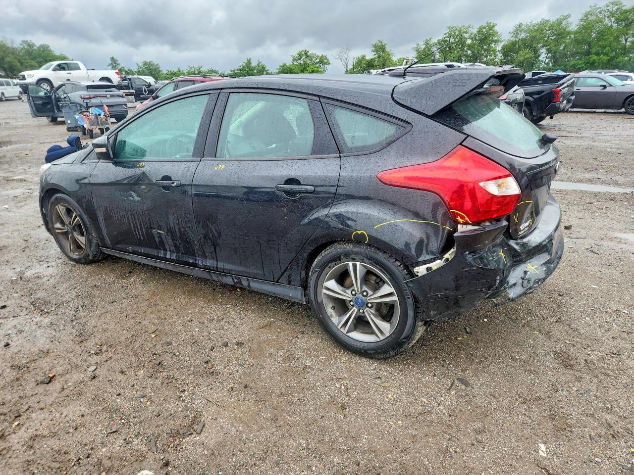 2014 Ford Focus Se - Image 2