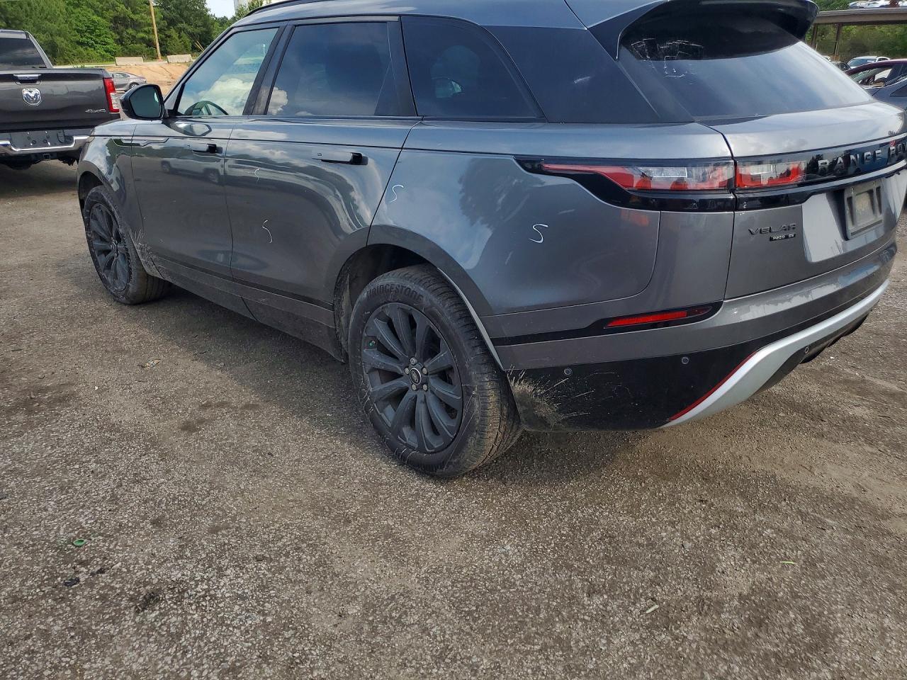 2018 Land Rover Range Rover Velar R-Dynamic Se - Image 2