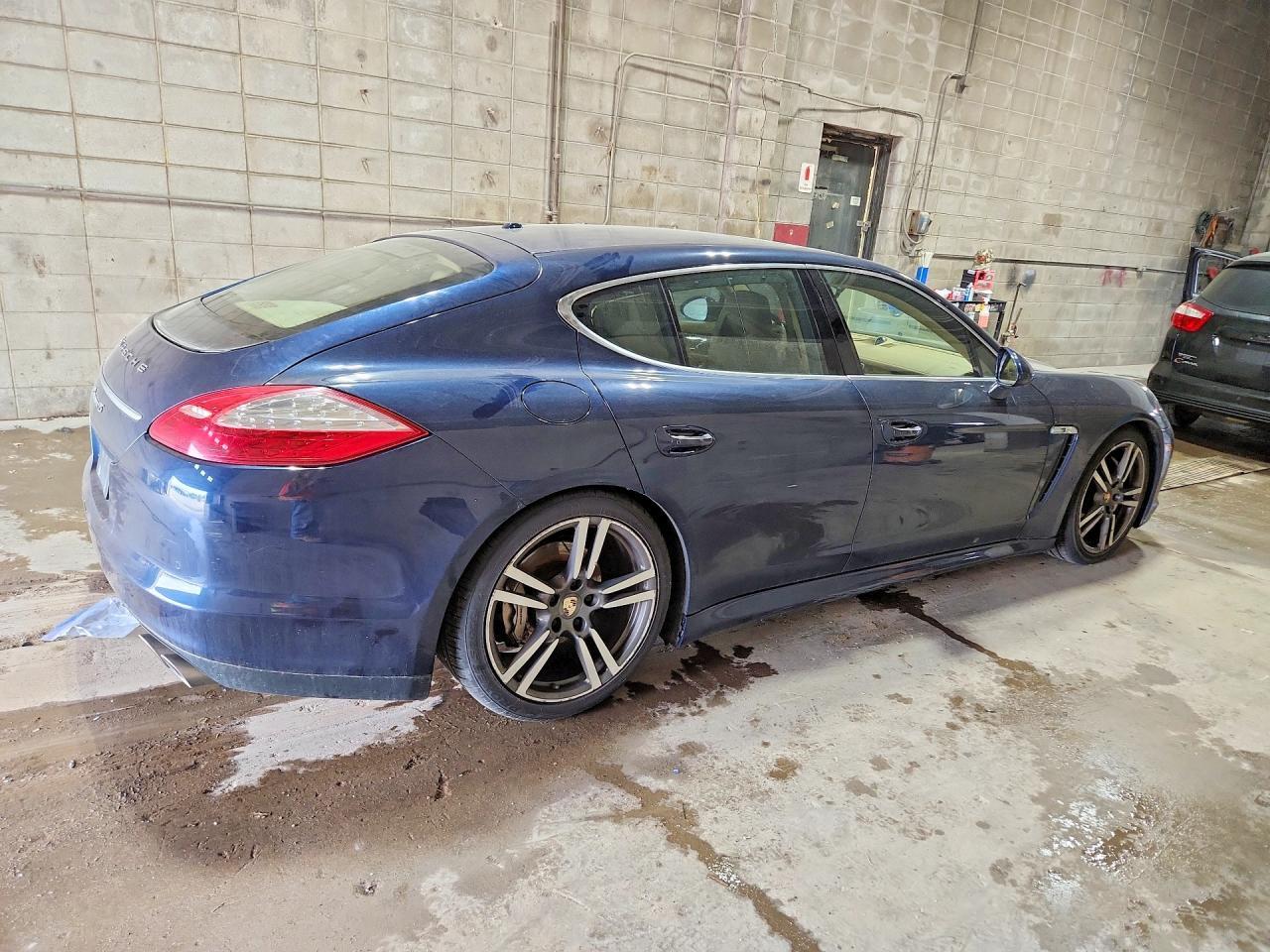 2012 Porsche Panamera S - Image 3