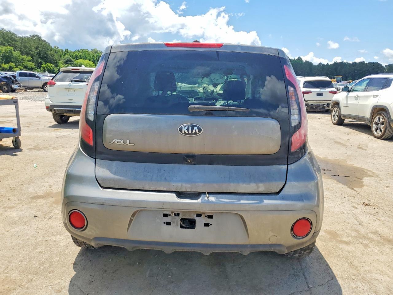 2019 Kia Soul + - Image 6