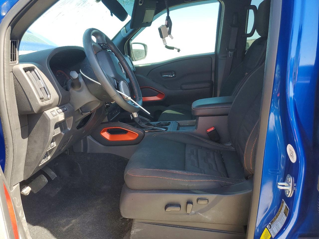 2025 Nissan Frontier Pro-4X - Фото 7