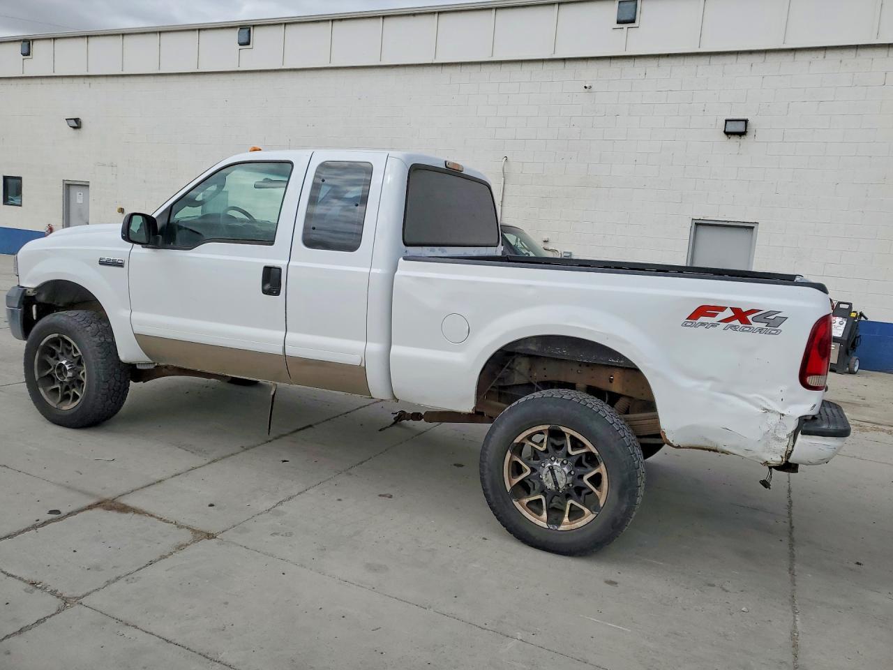 2007 Ford F-250 Lariat/Xl/Xlt - Image 2