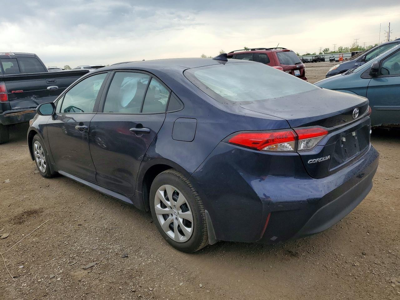 2025 Toyota Corolla Le - Фото 2