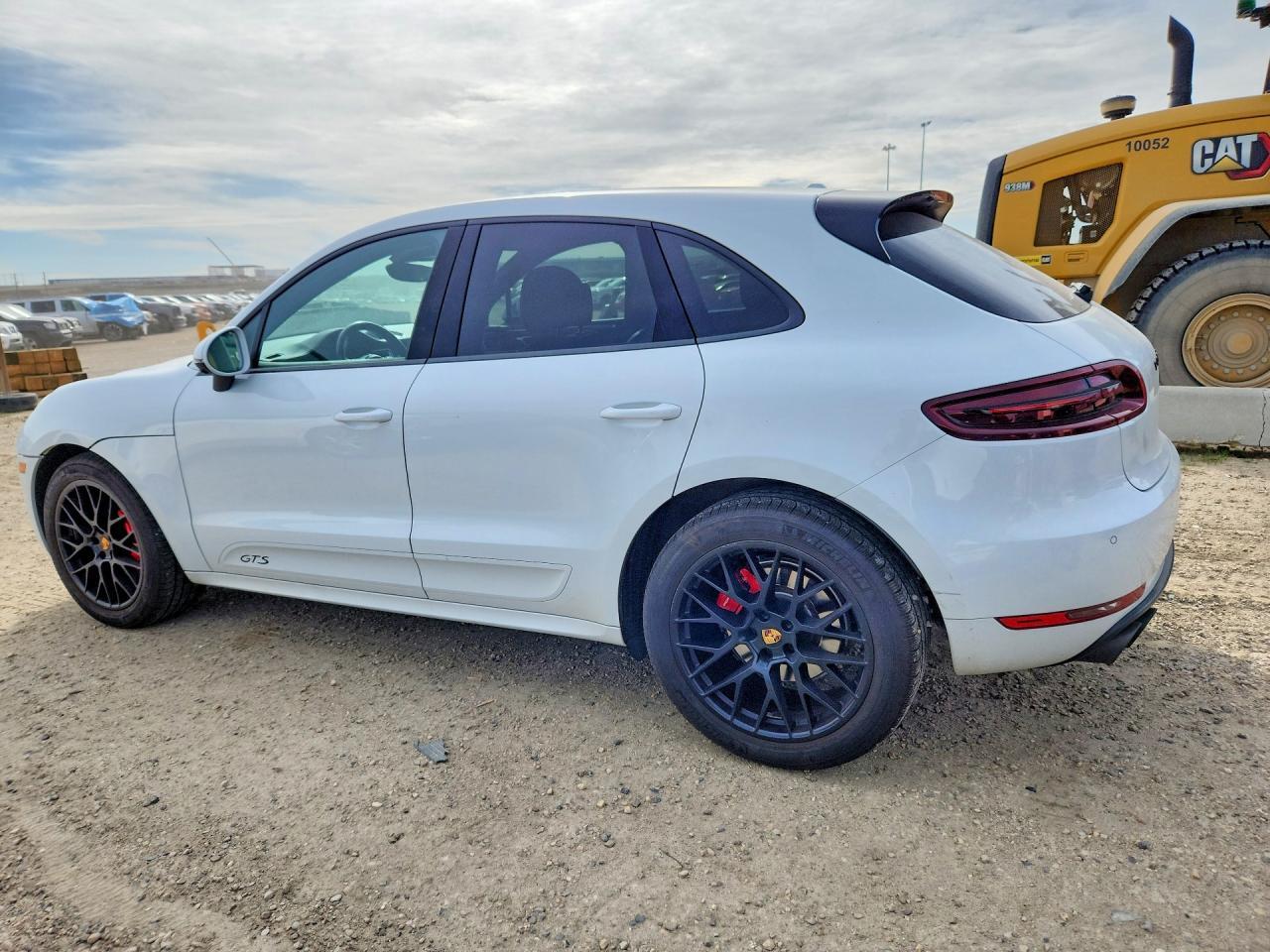 2017 Porsche Macan Gts - Image 2