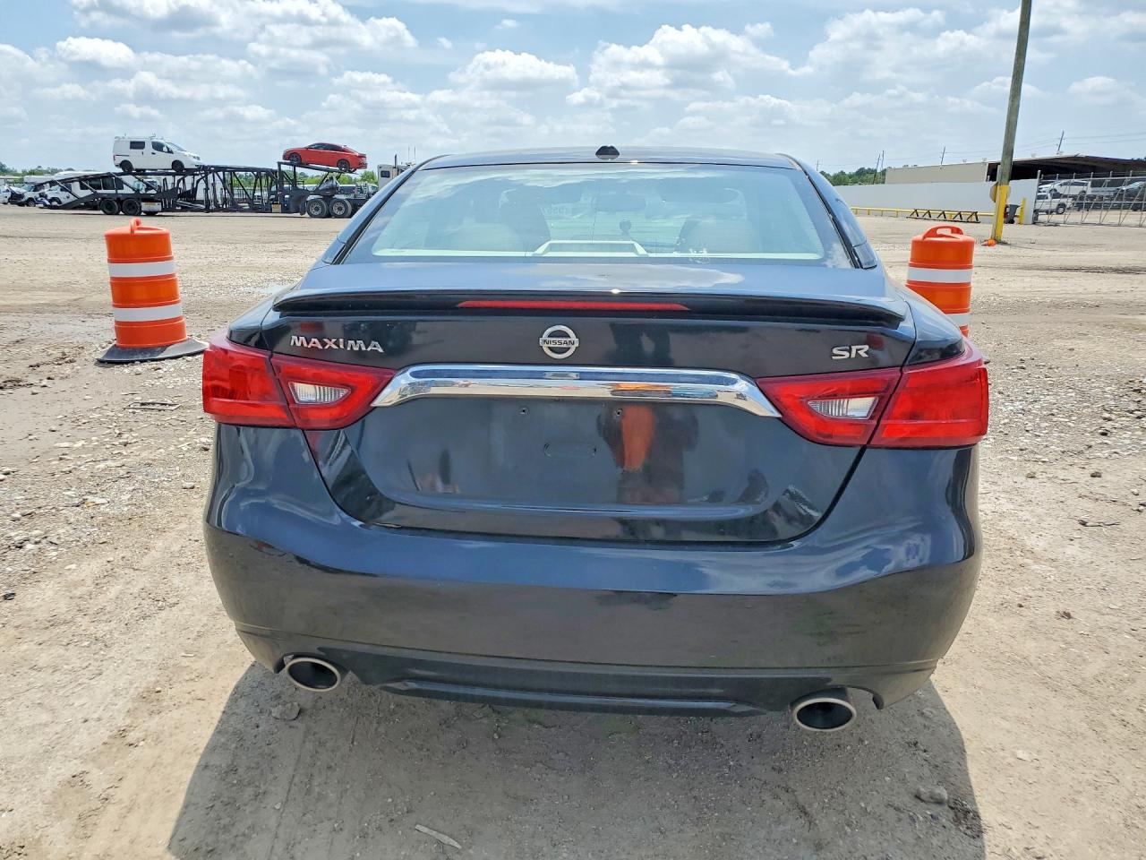 2017 Nissan Maxima 3.5 S - Image 6