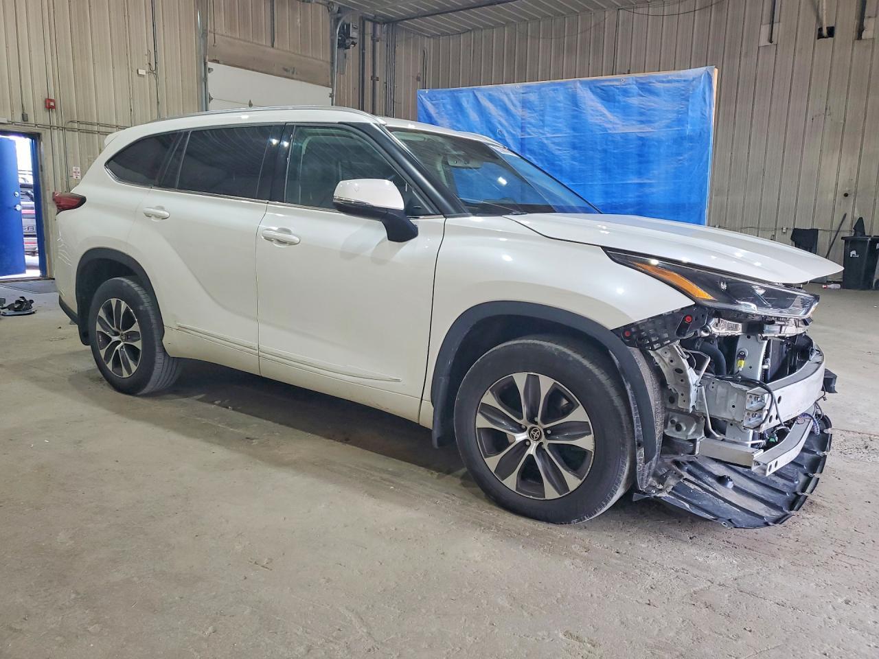2021 Toyota Highlander Xle - Фото 4