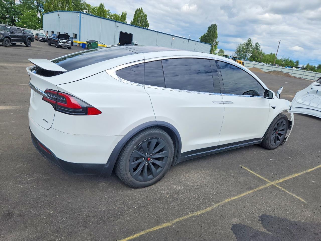 2017 Tesla Model X - Image 3